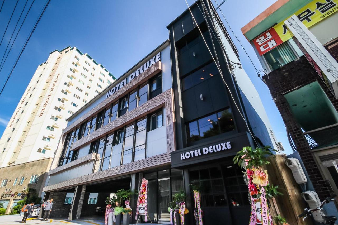 Deluxe Motel Кодже Екстер'єр фото
