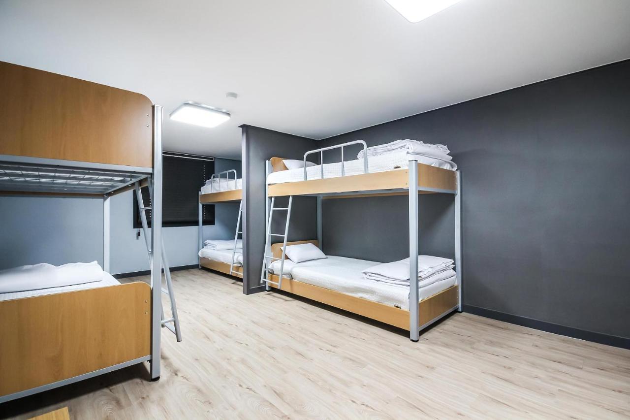 Deluxe Motel Кодже Екстер'єр фото